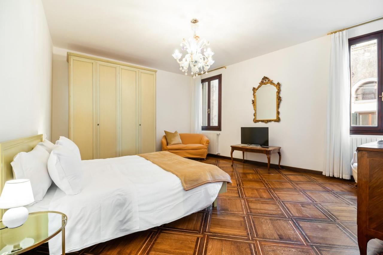 Del Remer Apartment - 5Mins From San Marco Sq Wenecja Zewnętrze zdjęcie