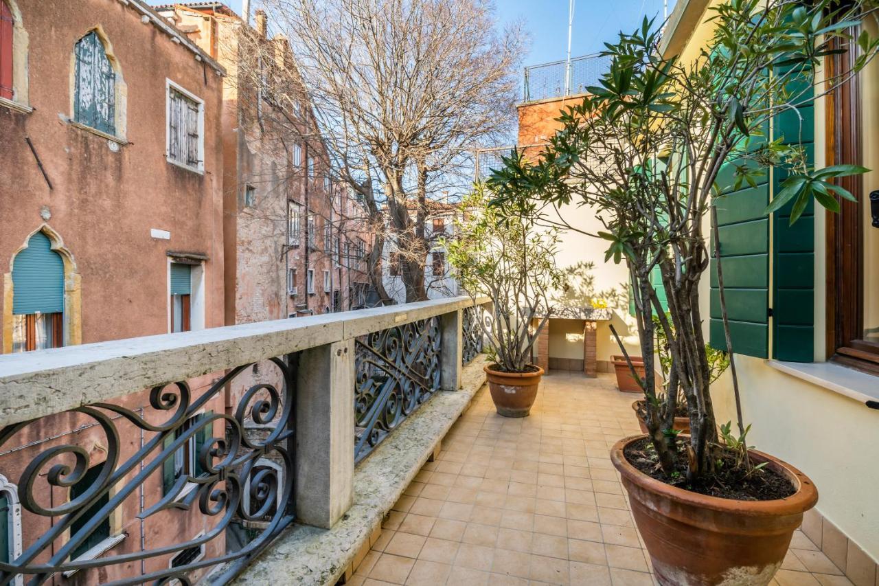 Del Remer Apartment - 5Mins From San Marco Sq Wenecja Zewnętrze zdjęcie