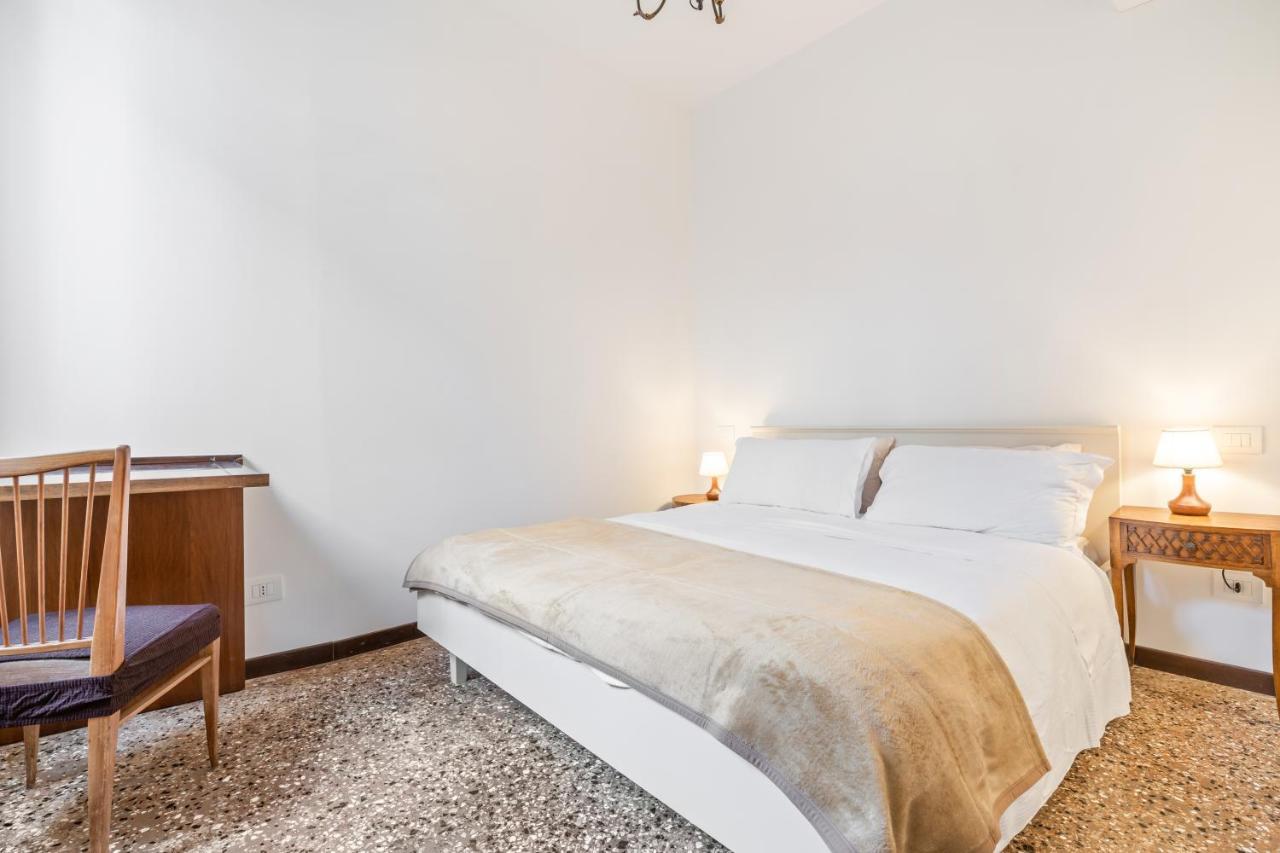 Del Remer Apartment - 5Mins From San Marco Sq Wenecja Zewnętrze zdjęcie
