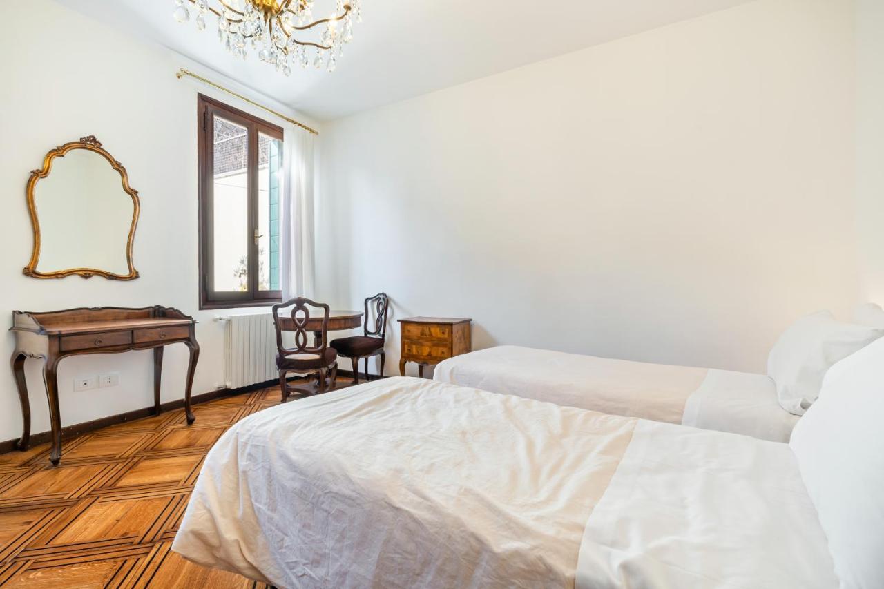 Del Remer Apartment - 5Mins From San Marco Sq Wenecja Zewnętrze zdjęcie